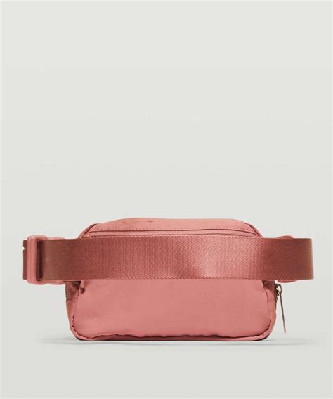 spiced chai lululemon belt bag
